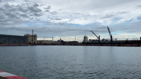 Aufnahme-Des-Sonnenaufgangs-Im-Hafen-Von-Veracruz