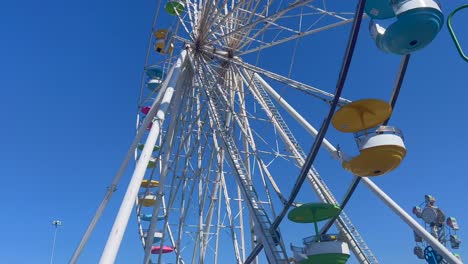 rueda farris en la feria clásica del condado de carolina