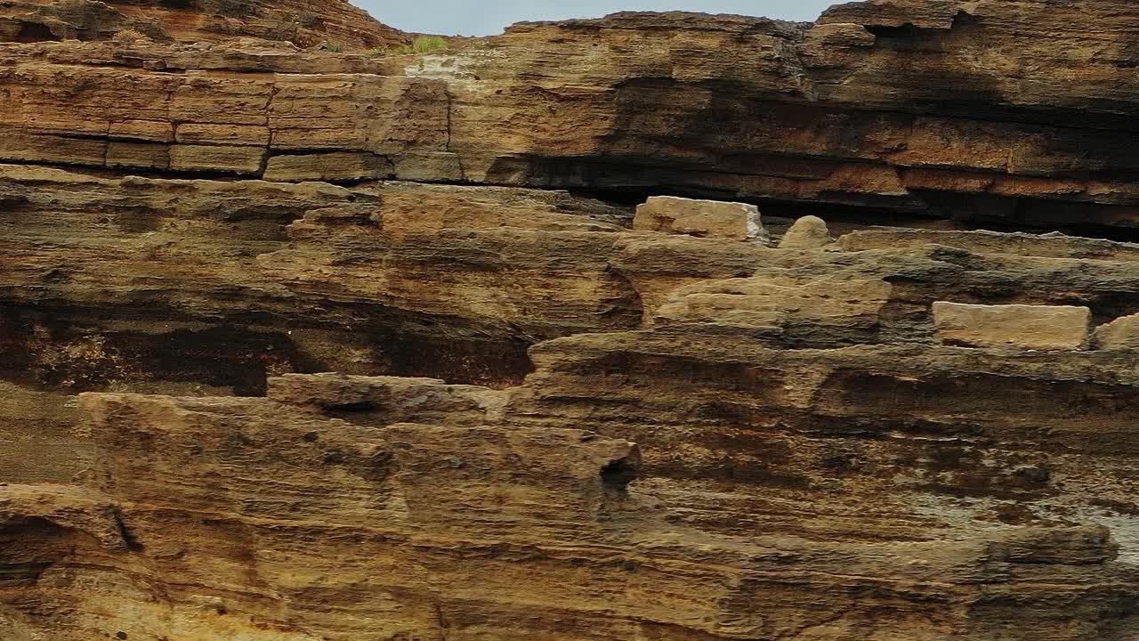 Utforska det karga landskapet på ön Teneriffa i Spanien
