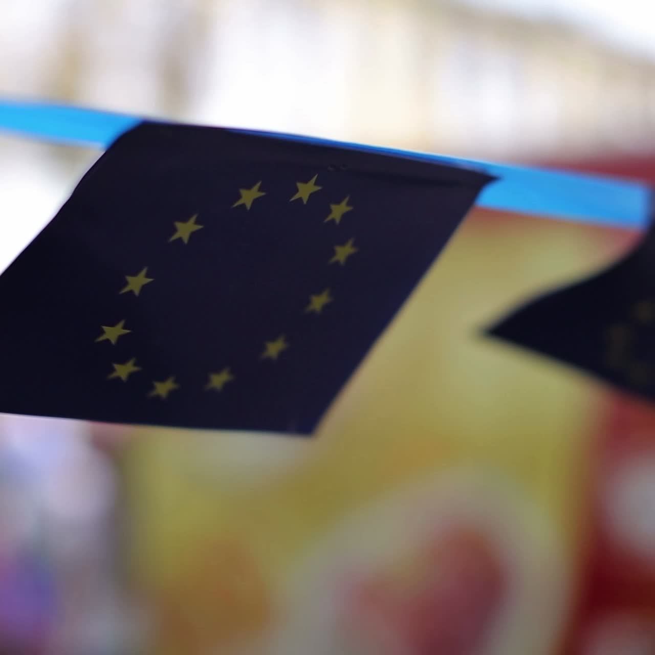 Bandiera europea su corda