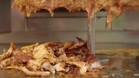 chicken shawarma preparation