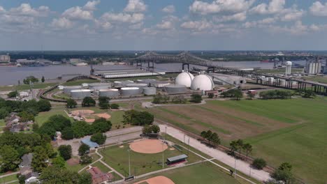 Establishing-shot-of-Baton-Rouge,-Louisiana