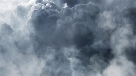 superficie de nubes cumulus oscuras con tormentas eléctricas
