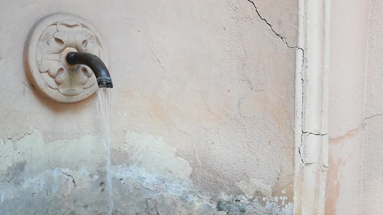 necesito un poco de agua, nice, francia