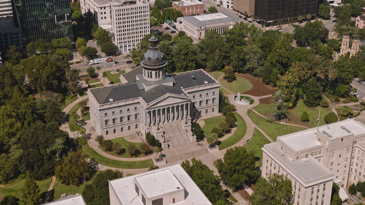 Columbia South Carolina Aerial v39 establishing shot birds eye view flyover downtown capturing landmark state capitol building and urban cityscape in daytime - Shot with Inspire 3 8k - Oct 3rd 2023