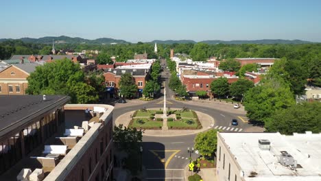 franklin, tennessee downtown with drone video moving down