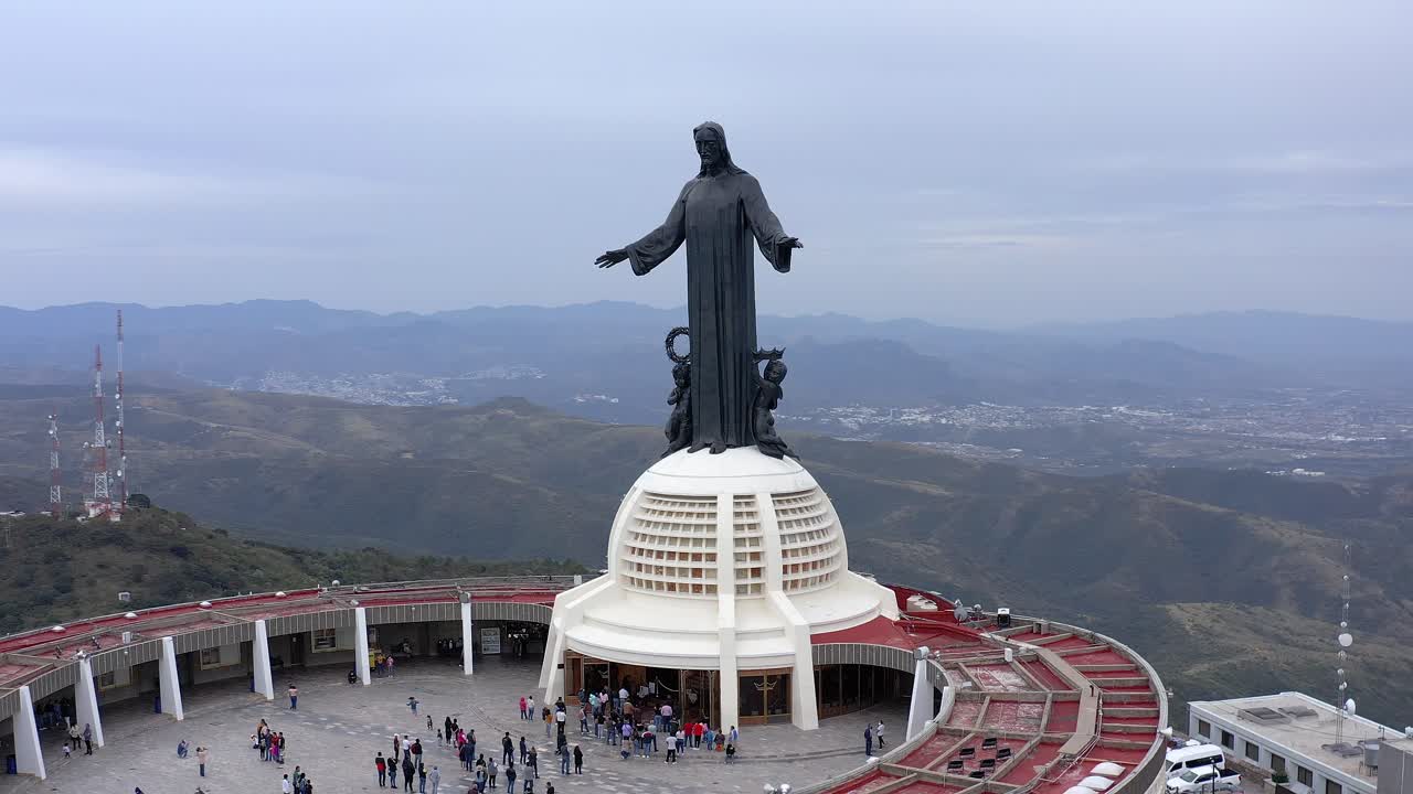 Aerial: Cristo Rey, Bajío, Guanajuato, Mexico, drone view