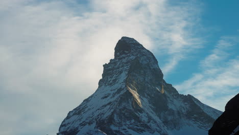 Lapso-De-Tiempo-Pico-De-Mattenhorn,-Suiza