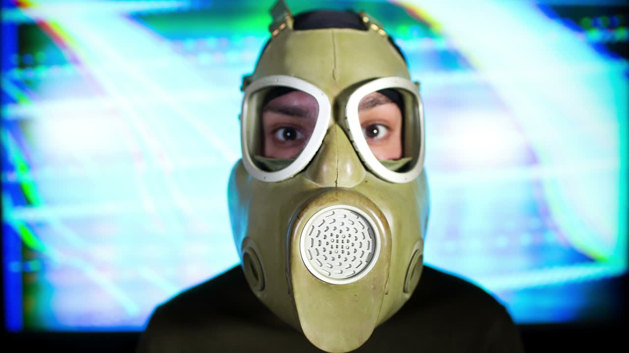 máscara de gas vídeo 09