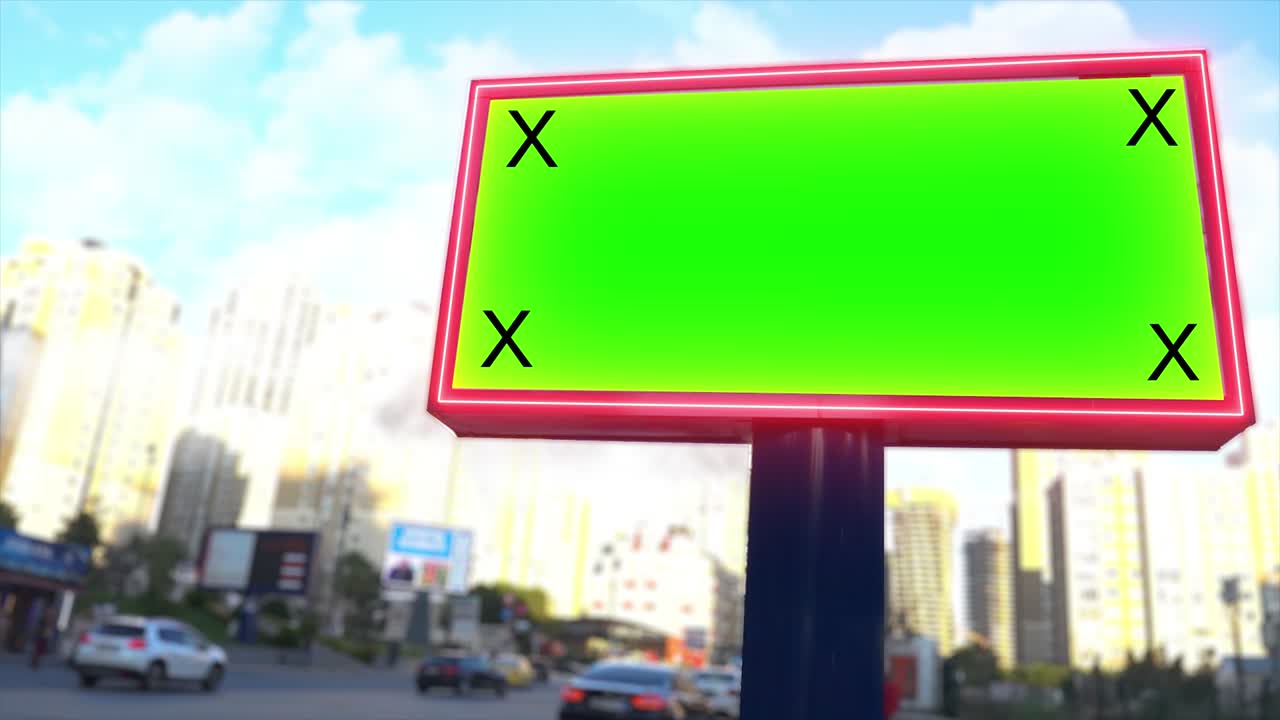cartel de pantalla verde en la vida urbana, la ciudad. panel de publicidad en blanco, banner para el marketing. clave de croma signo vacío.