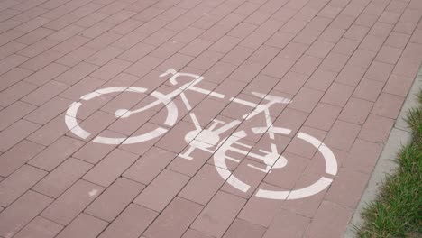 bicycle sign on cycle path. bike sign on street. cycle lane with cycling sign on road