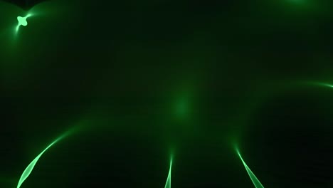 animación de ondas de luz cáustica de color verde azulado que se mueven rápidamente vistas desde debajo de la superficie del agua
