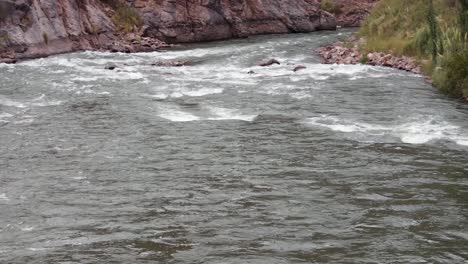 River-Rapid-with-rocks-on-the-water-in-Mendoza,-Argentina