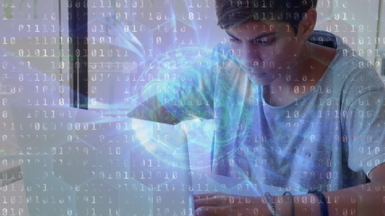 animación del procesamiento de datos sobre un niño biracial usando una computadora portátil