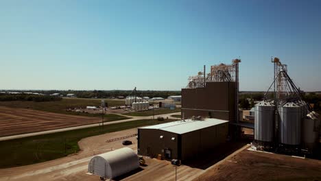 Low-Altitude-Aerial-Flyby-of-a-Farm-Grain-Elevator-Business-in-the-Midwest