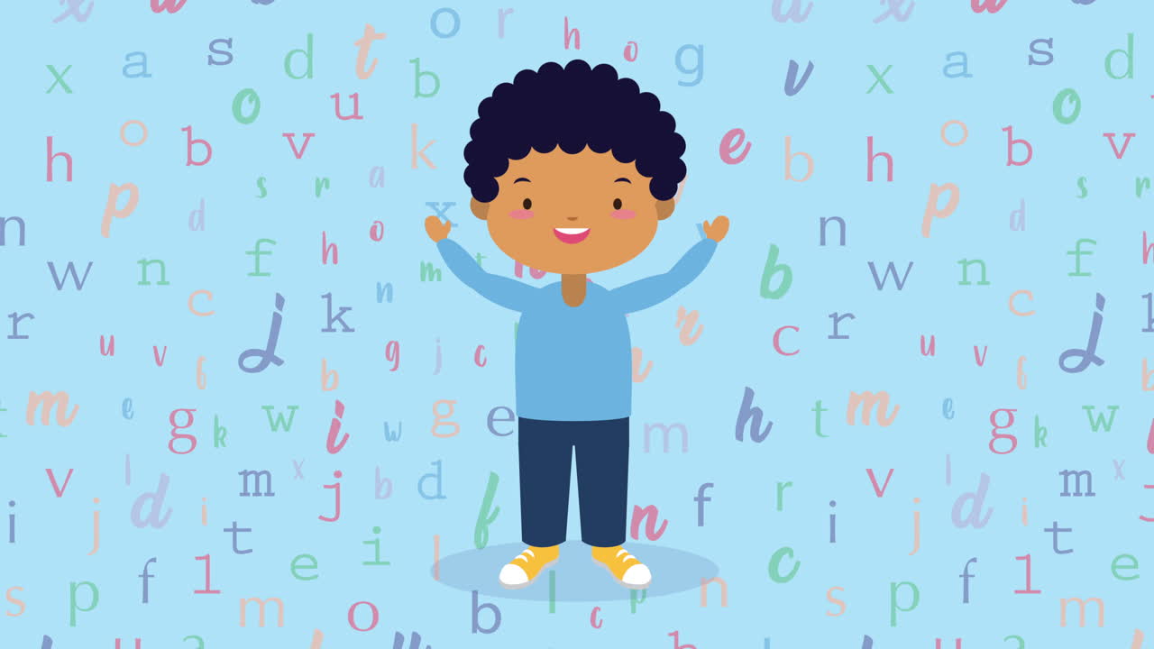 niño pequeño con letras del alfabeto