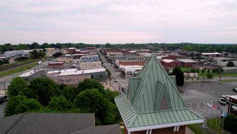 aerial pullout city hall in gaffney sc, gaffney south carolina