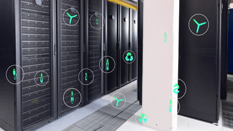 animación de íconos en círculos flotando sobre los racks de servidores de datos en la sala de servidores