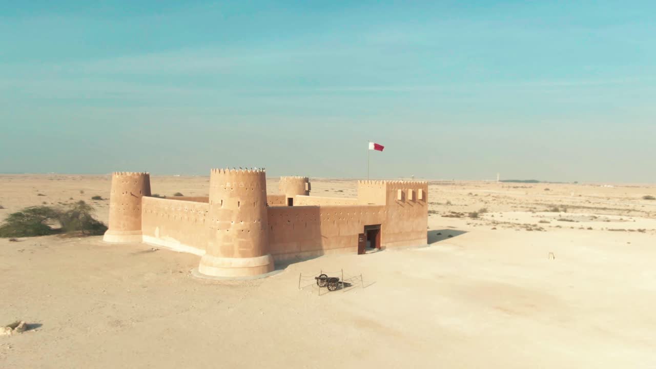 Forte Zubara no deserto do Catar - Imagem de drone-2