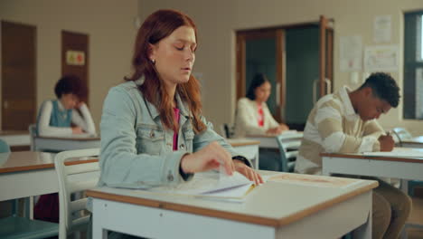 estudiantes en un aula