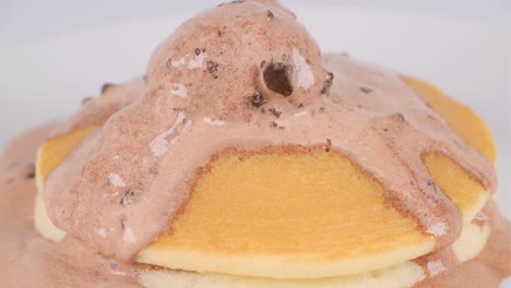 panqueques con helado de galletas de chocolate