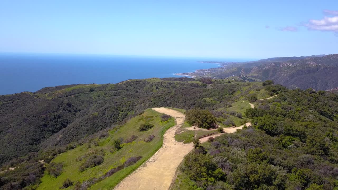 4k Aerial Drone Footage of Santa Monica Mountains and Ocean View in Malibu, Los Angeles California