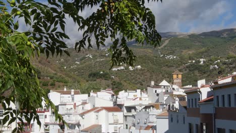 ciudad de archez con la antigua torre de la iglesia, archez, españa