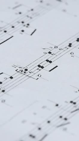 musical note paper sheet