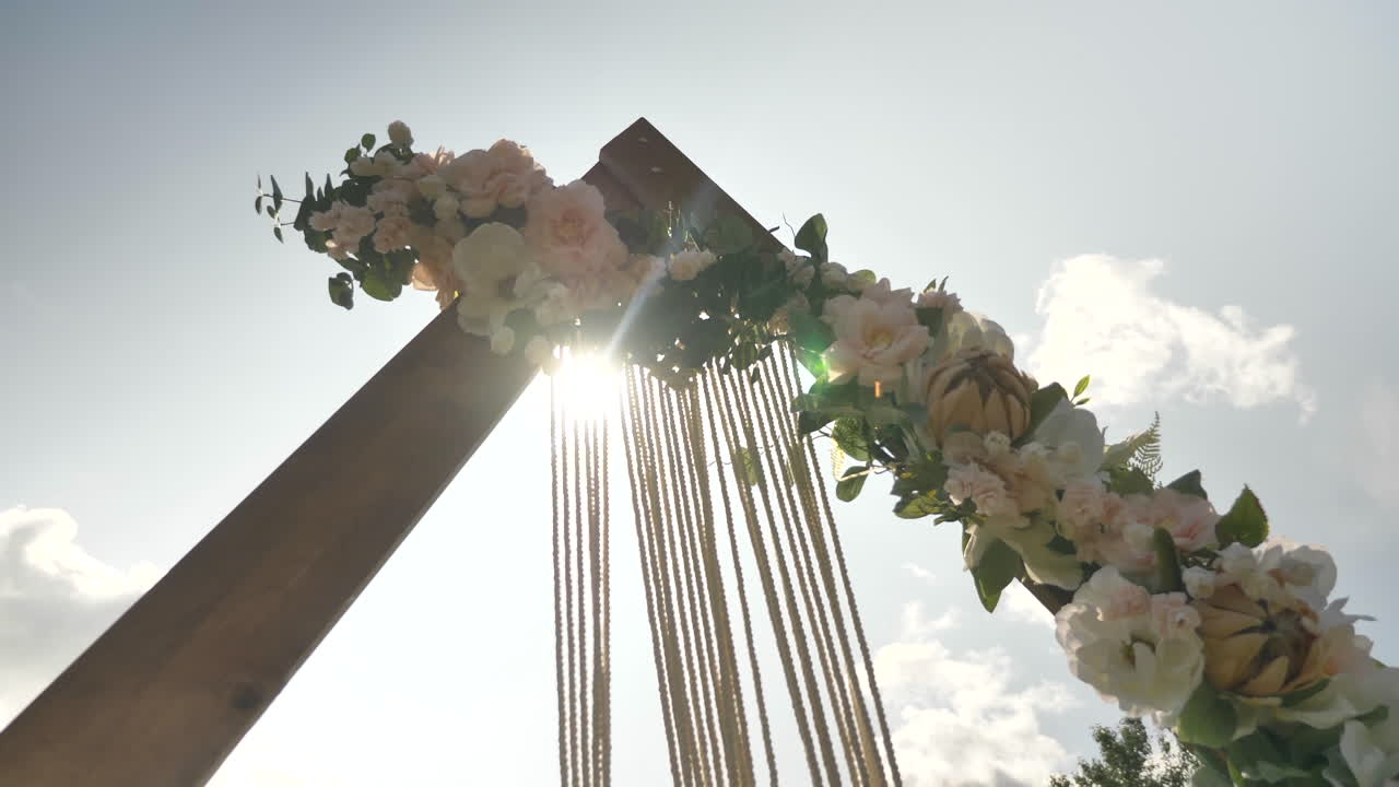 Beautiful Wedding Triangle Arch Way.