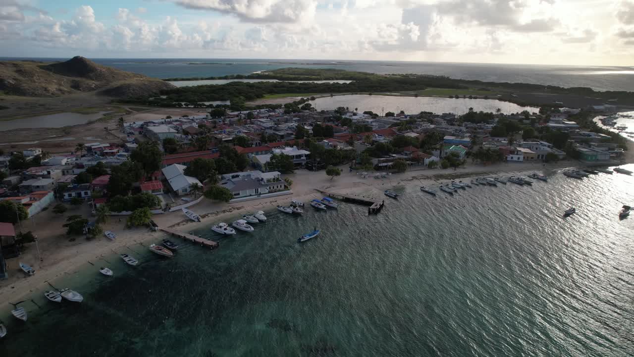 카리브 해 의 시 마을 의 공중 사진