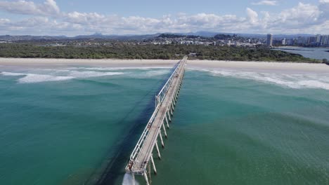 desvío de arena de tweed en el embarcadero de tsb en la playa de letitia