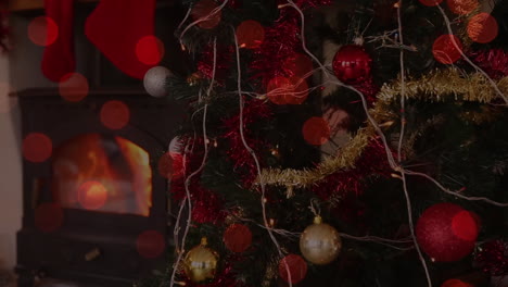 animación de luces de hadas de navidad parpadeantes decoraciones en el árbol de navidad