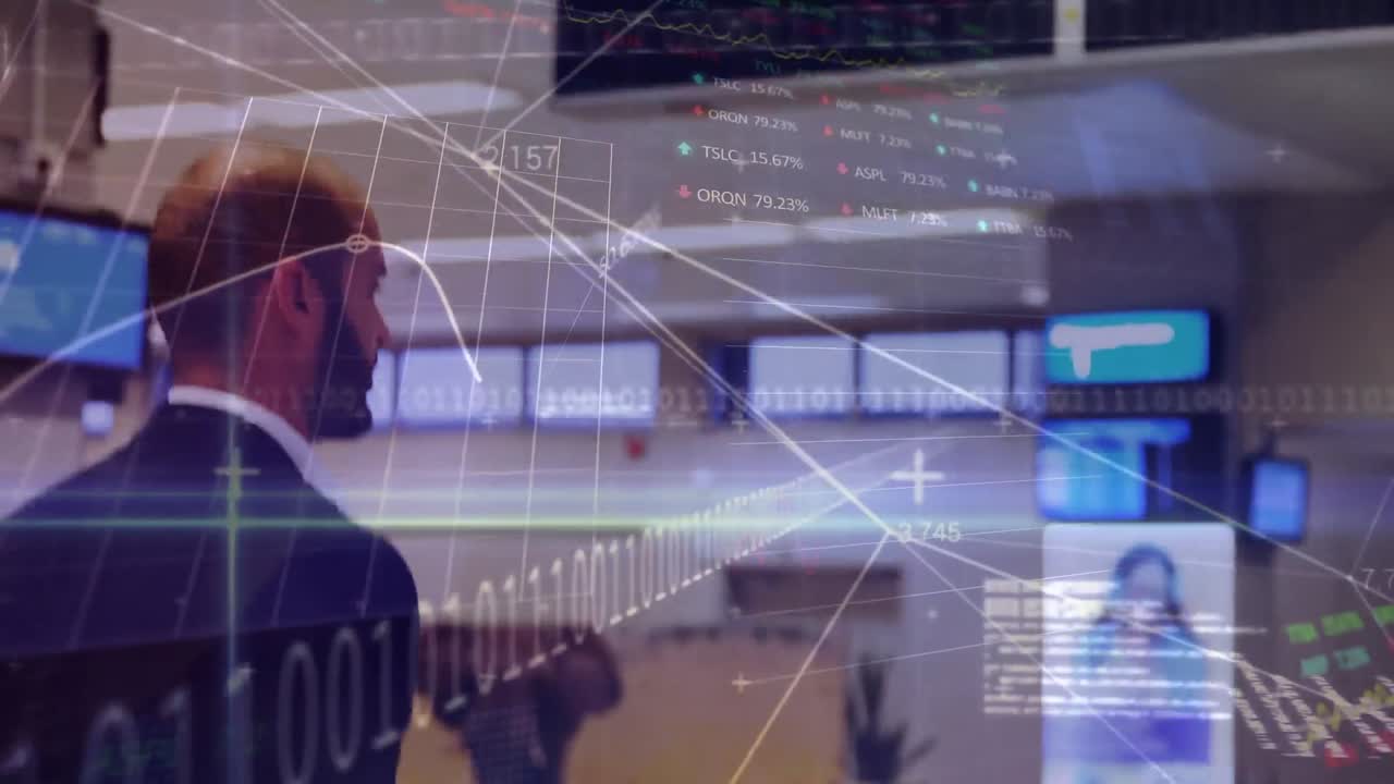 procesamiento de datos del mercado de valores contra un hombre de negocios con una bolsa de carro caminando en el aeropuerto