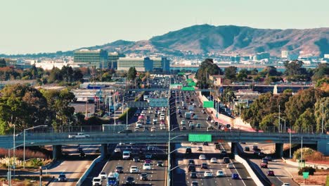 Antena-En-Aumento-Cerca-De-La-Bahía-De-San-Francisco-En-California