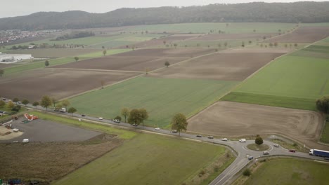 verkehrschaos in der kleinstadt northeim in niedersachsen auf grund der autobahnsperrung a7