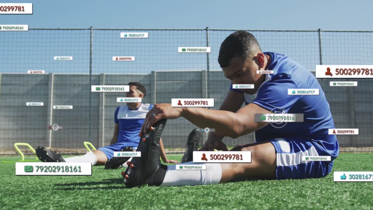 animación del procesamiento de datos de las redes sociales sobre diversos futbolistas en el campo