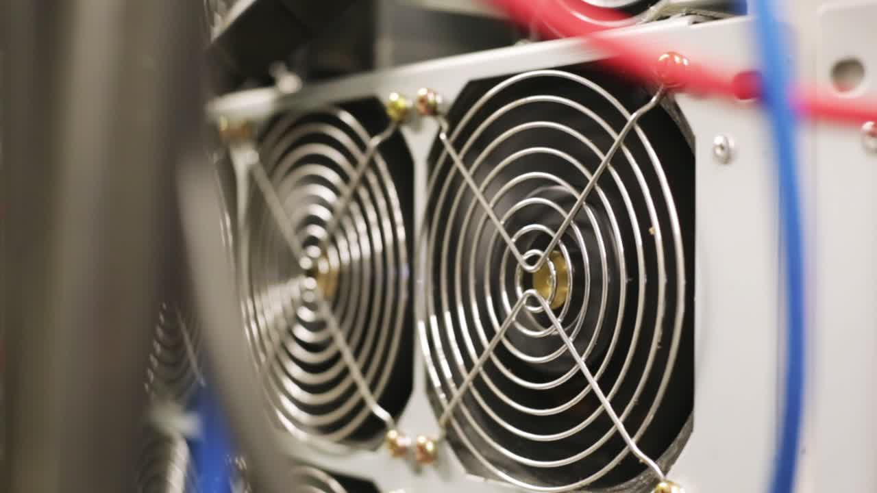 서버 냉각 팬 및 부품