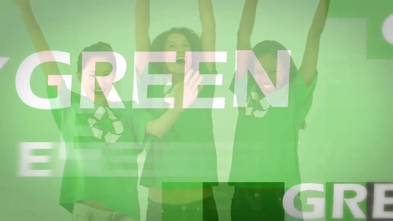 Energía verde escrito sobre un fondo verde