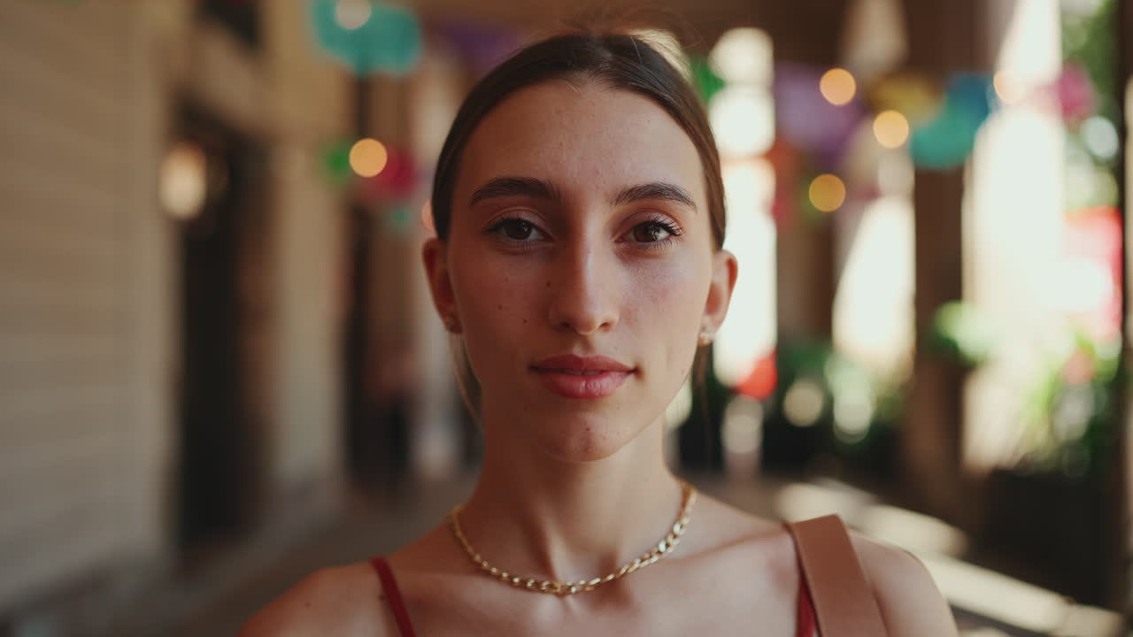 Ritratto di una donna sorridente