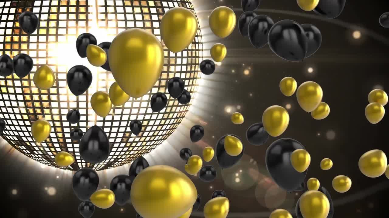 воздушные шары и дискотечный мяч на черном фоне