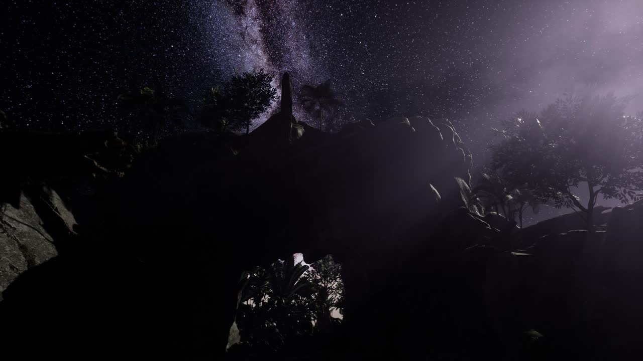 la galaxia de la vía láctea sobre las paredes del cañón de piedra arenisca