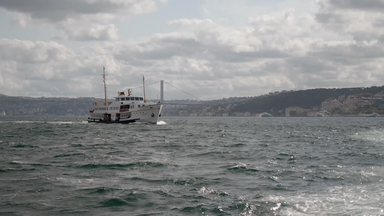 Traghetto nello stretto del Bosforo, Istanbul