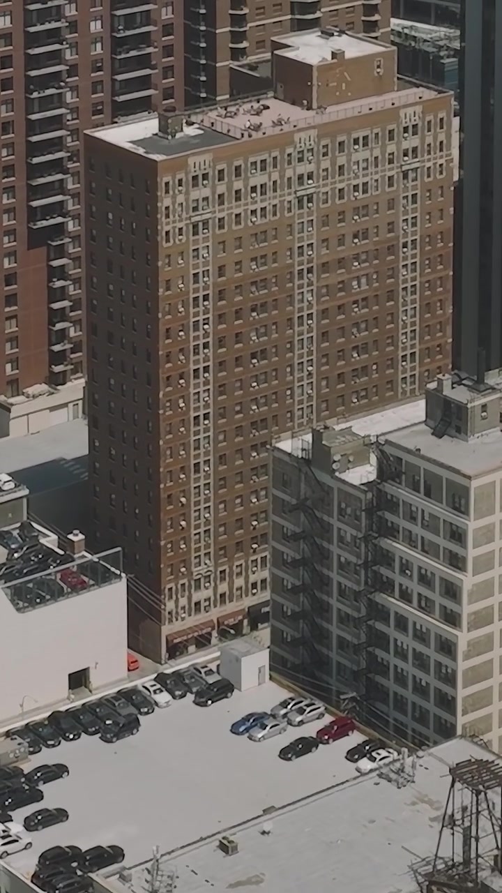 Visão aérea do centro de Chicago, mostrando edifícios e vegetação