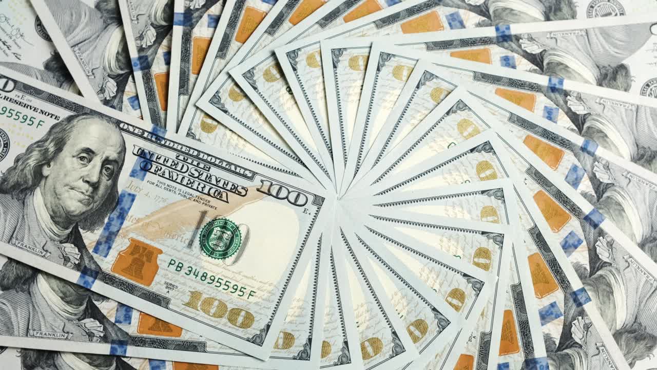 미국 달러 지폐, 수입 및 비즈니스 개념.