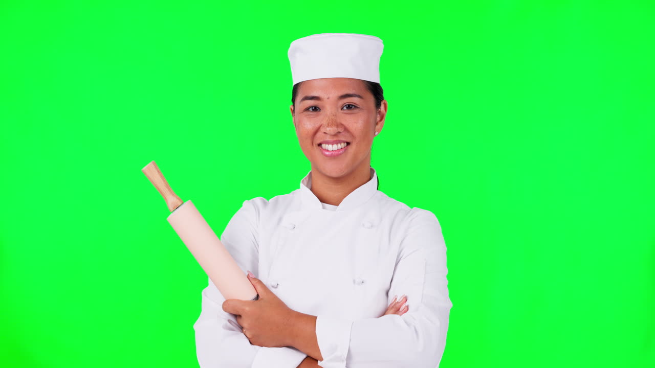 chef, mujer y rodillo en una pantalla verde