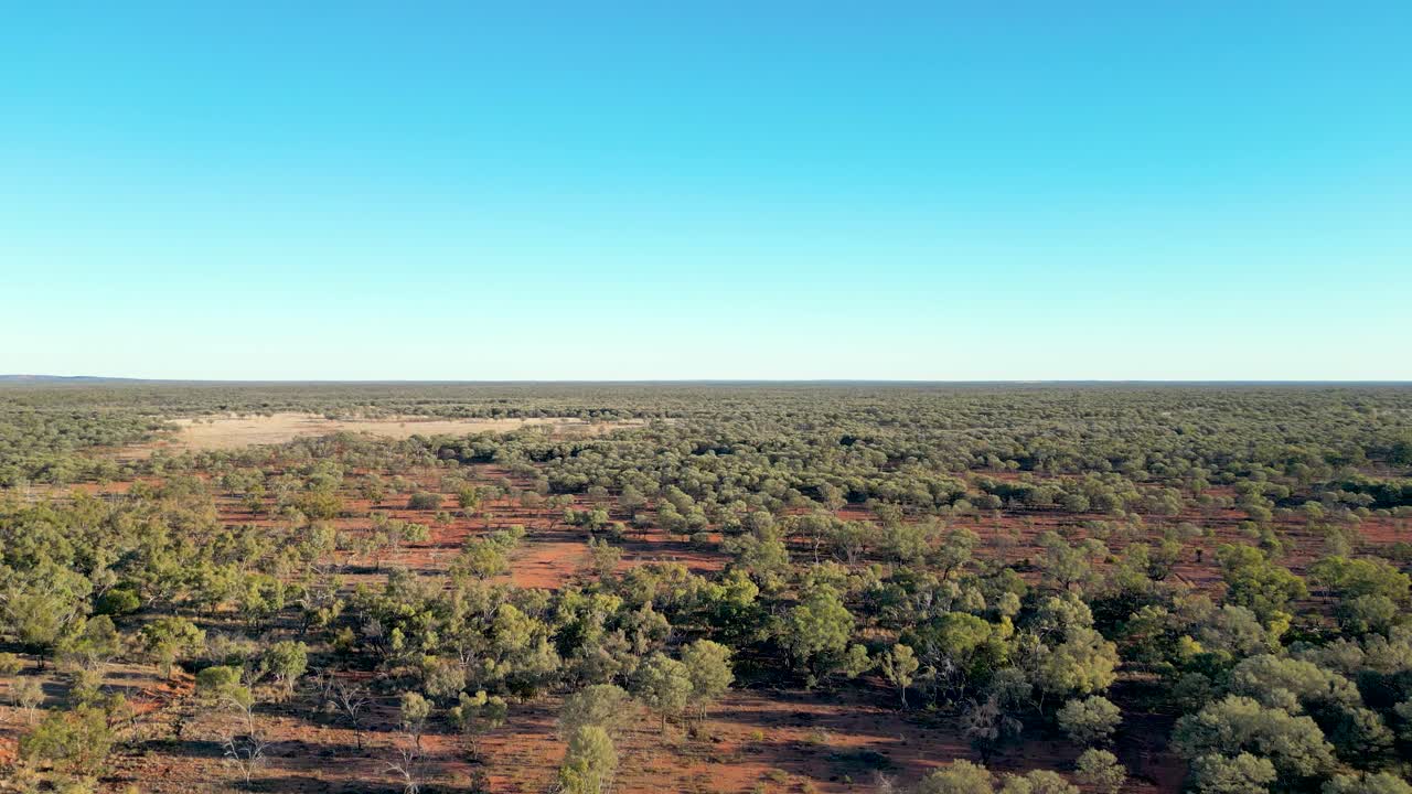 Queensland'in uçsuz bucaksız iç bölgeleri yukarıdan.