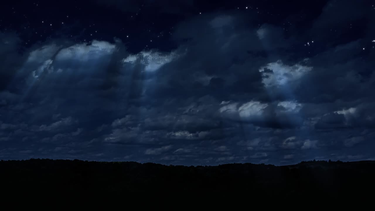 아름다운 구름 풍경, 구름을 는 달빛, 하늘에서 움직이는 구름의 타임스, 그리고 구름을 통해 빛나는 달빛, 4k 루프