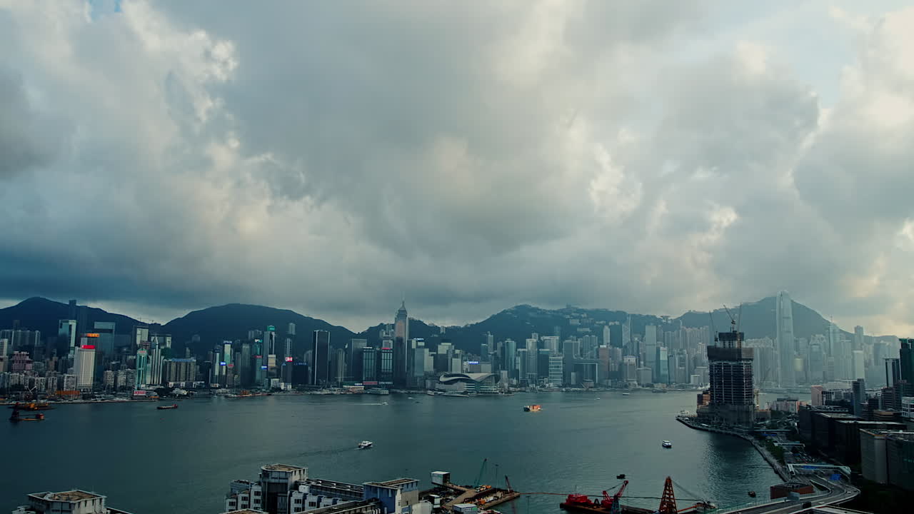 Time lapse of Hong Kong Victoria Harbour.