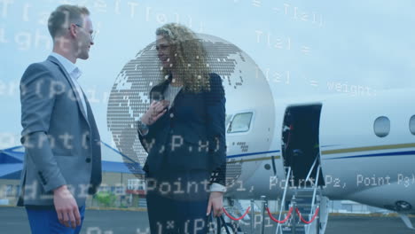 globo giratorio y procesamiento de datos sobre hombre de negocios y mujer de negocios hablando en la pista del aeropuerto
