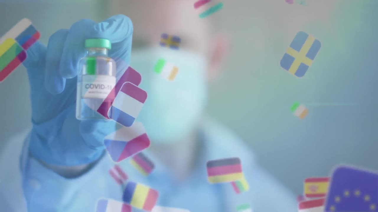 animación de iconos de banderas de países sobre un científico senior caucásico que sostiene una vacuna contra la covid-19